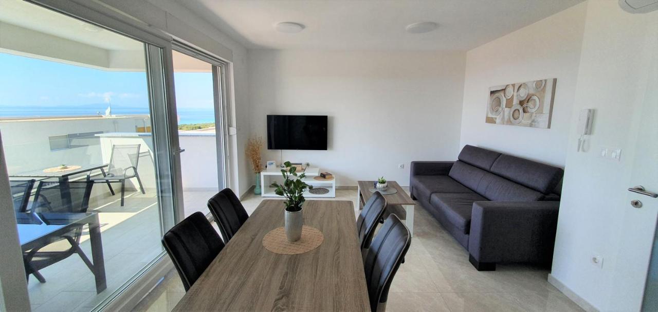 Seahorse Luxury Apartment With Pool And Sea View Новаля Екстериор снимка