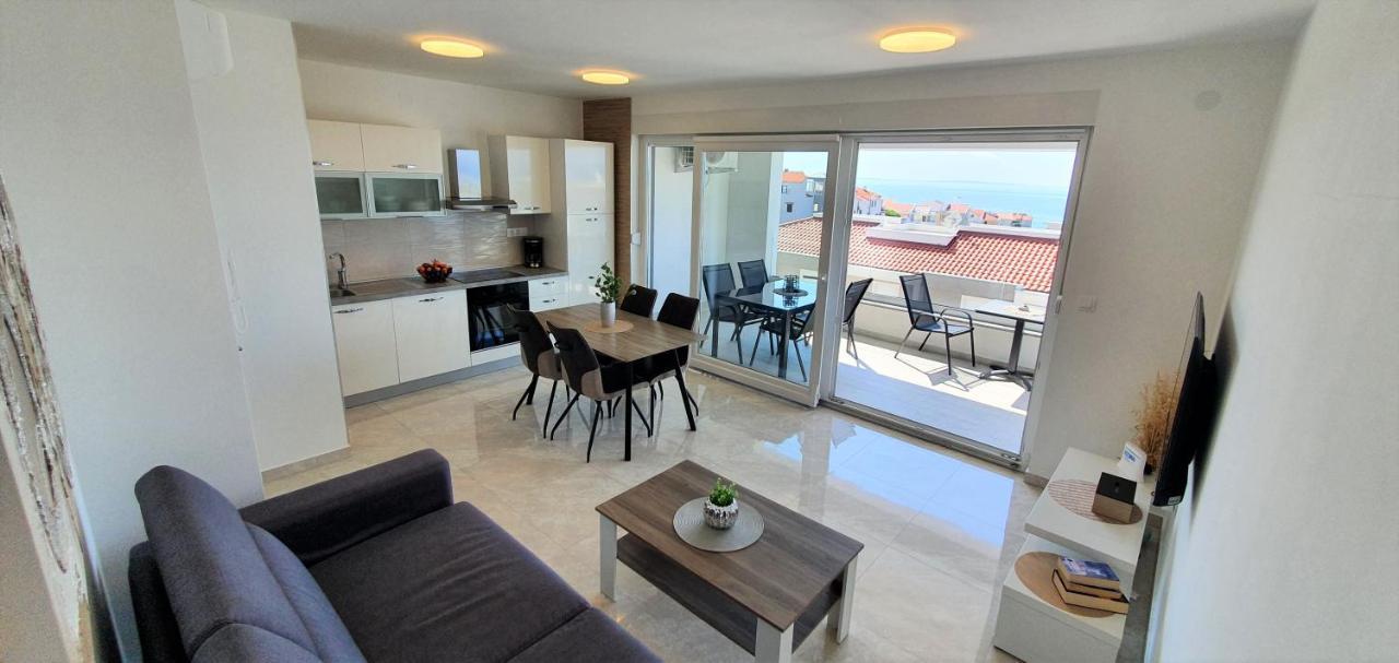 Seahorse Luxury Apartment With Pool And Sea View Новаля Екстериор снимка
